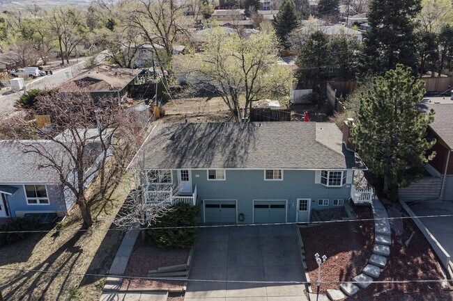Building Photo - 2011 Woodburn Street, Unit 2013A