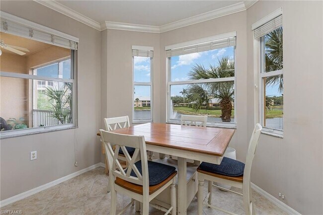 Foto del edificio - 8470 Kingbird Loop