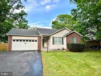 Building Photo - 36011 Army Navy Dr