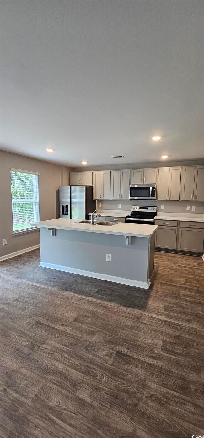 Building Photo - 621 Talisman Trail