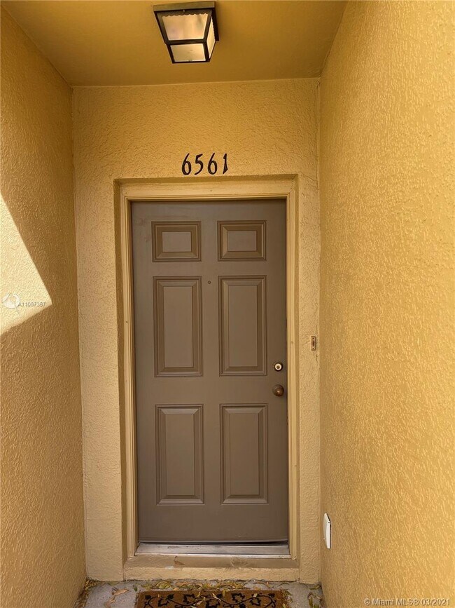 Building Photo - 6561 Osprey Lake Cir