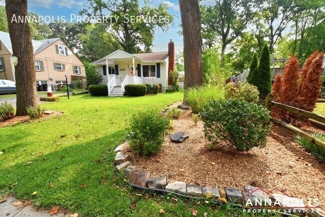 Building Photo - 1189 green holly drive