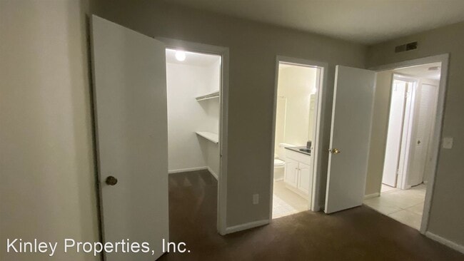 Building Photo - 2 br, 2 bath House - 220 Orchard Trace Lan...