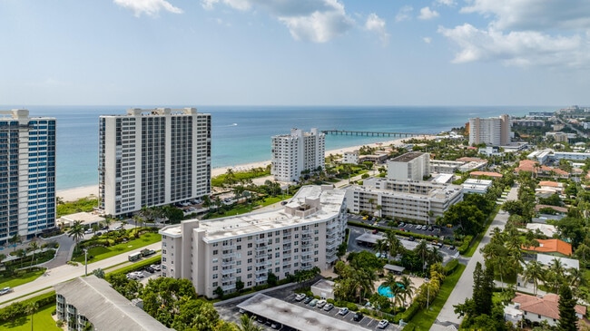 Building Photo - 2851 S Ocean Blvd