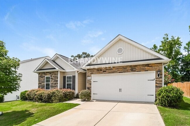 Building Photo - 8928 Avery Meadows Dr