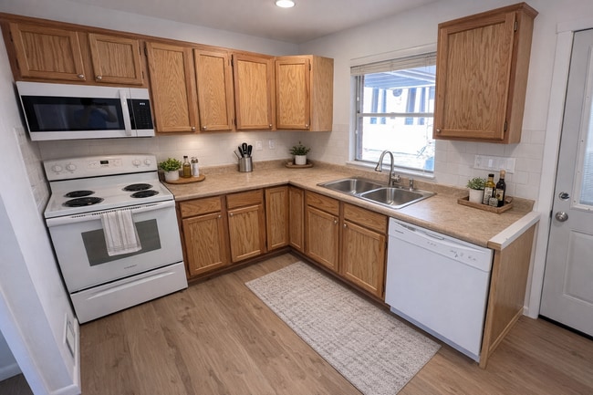 Foto del edificio - 206 W 7th St