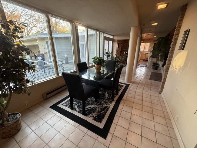 Foto del edificio - 1722 Alder Dr