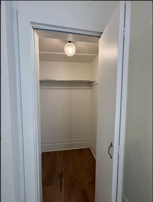 Interior Photo - Council Crest Apartments