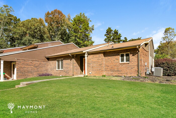 Foto del edificio - 5566 Circlestone Ln