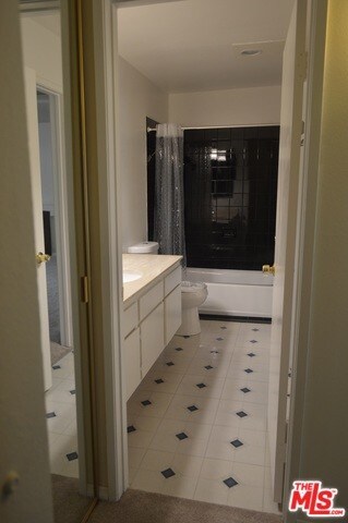 Foto del edificio - 7205 Summertime Ln