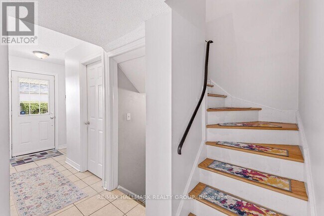 Photo du bâtiment - 295 Beechgrove Ave
