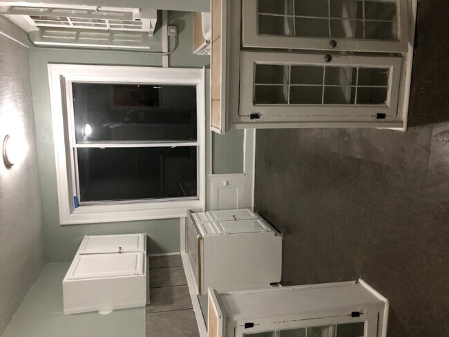 Foto del edificio - 15395 Linwood St