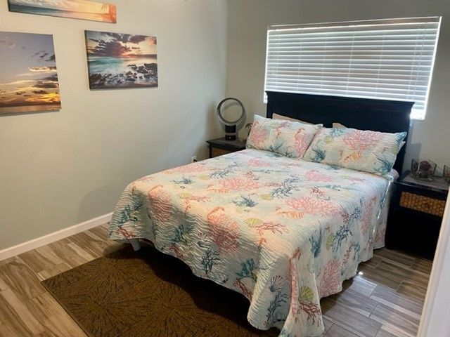 Foto del edificio - 208 Poinsettia Dr