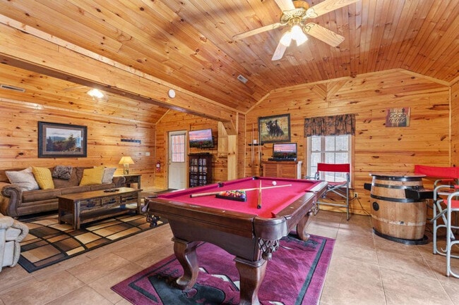 Foto del edificio - 3905 Fern Brook Way