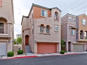 Building Photo - 10633 W Double Spring Ct