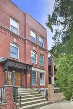 Building Photo - 2039 W Erie St