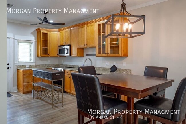 Building Photo - 339 Ahern St