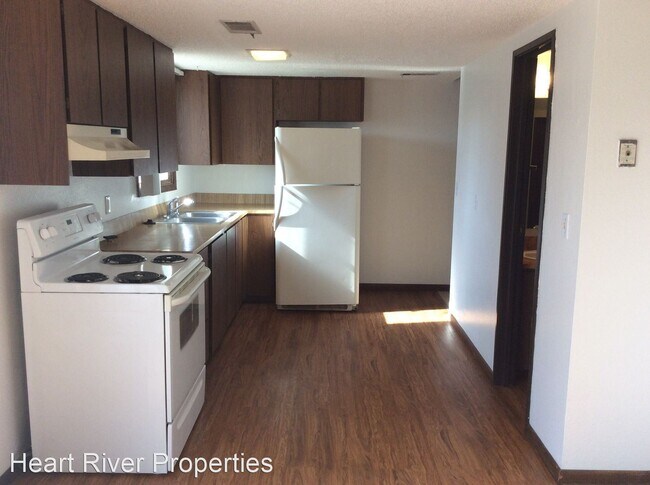 Foto del edificio - 1055-1095 17th Ave W