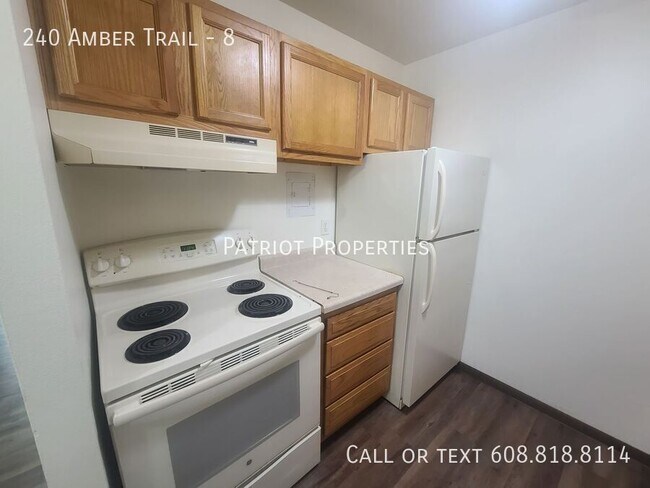 Building Photo - 240 Amber Trail