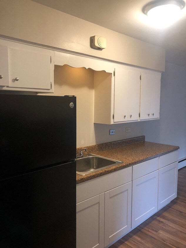 Foto principal - 6705 Stanley Ave