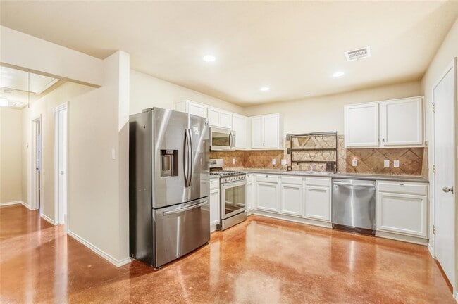 Foto del edificio - 4620 Best Way