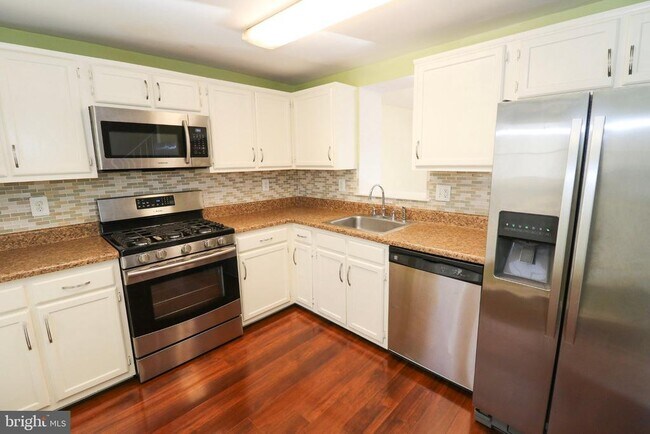 Foto del edificio - 5933 Grisby House Ct