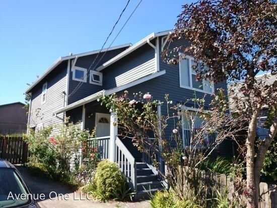 Primary Photo - 1717 26th Ave