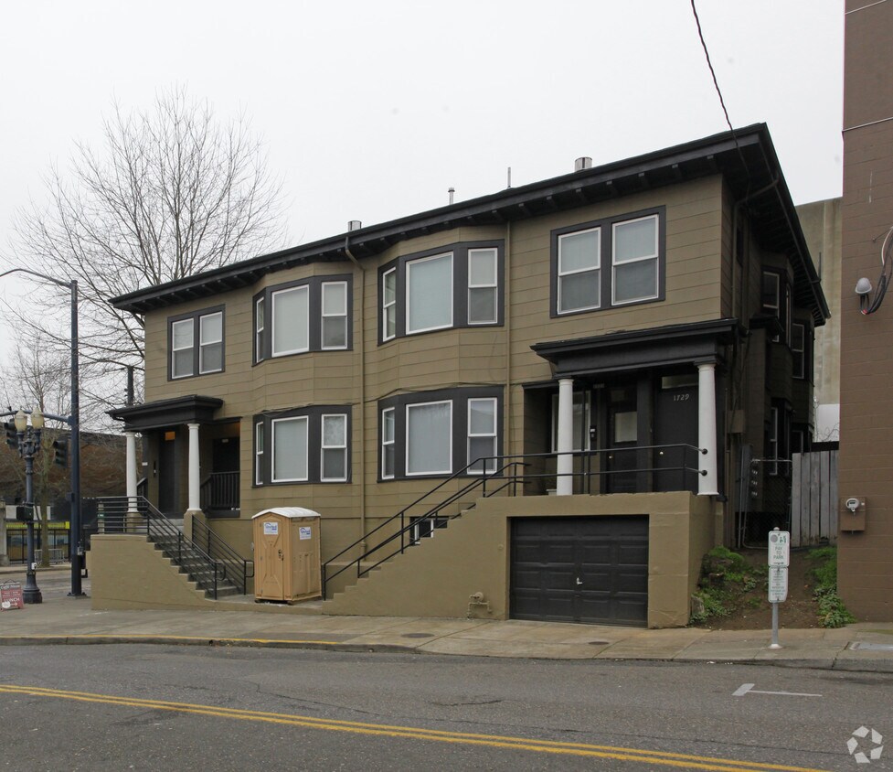 Building Photo - 1731-1737 SW Taylor St