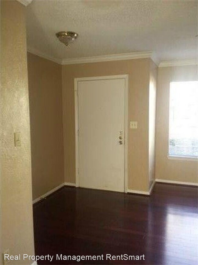 Building Photo - 3 br, 1.5 bath House - 9510 Quail Village ...