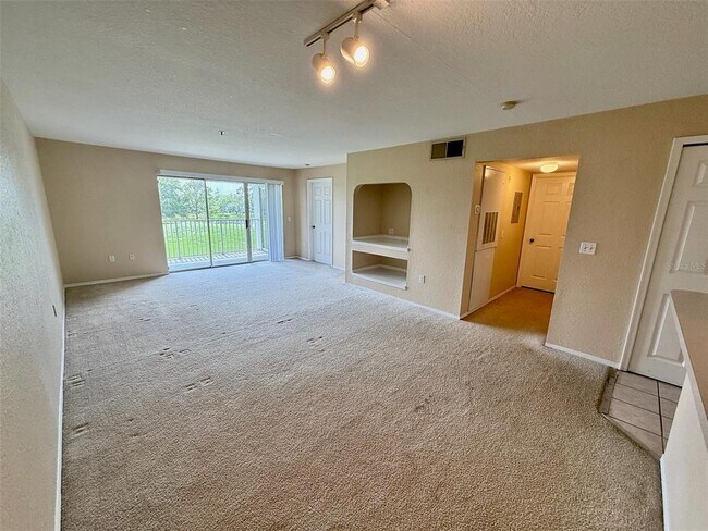 Foto del edificio - 13917 Fairway Island Dr
