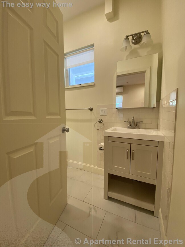 Foto del edificio - 379 Harvard St