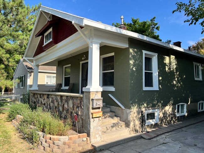 Building Photo - 547 E 2700 S