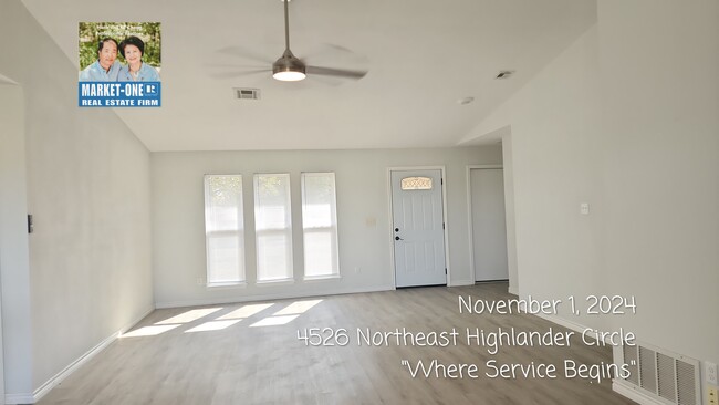 Building Photo - 4526 NE Highlander Cir