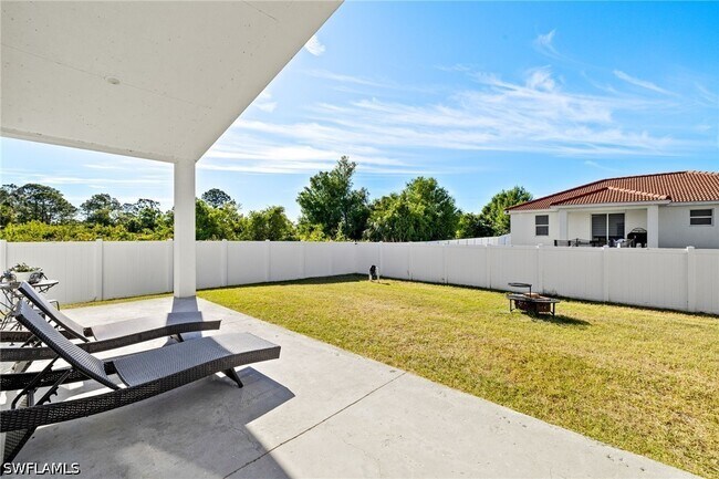 Foto del edificio - 840 Carpenter St E