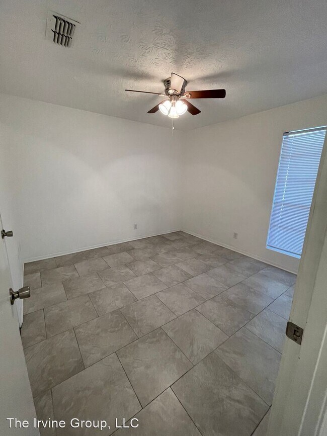 Building Photo - 3 br, 2 bath House - 2719 Albemarle Rd.