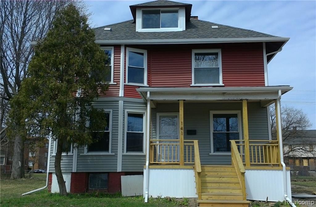 Primary Photo - 141 Owen St