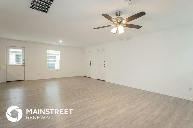 Foto del edificio - 13827 Goat Cv