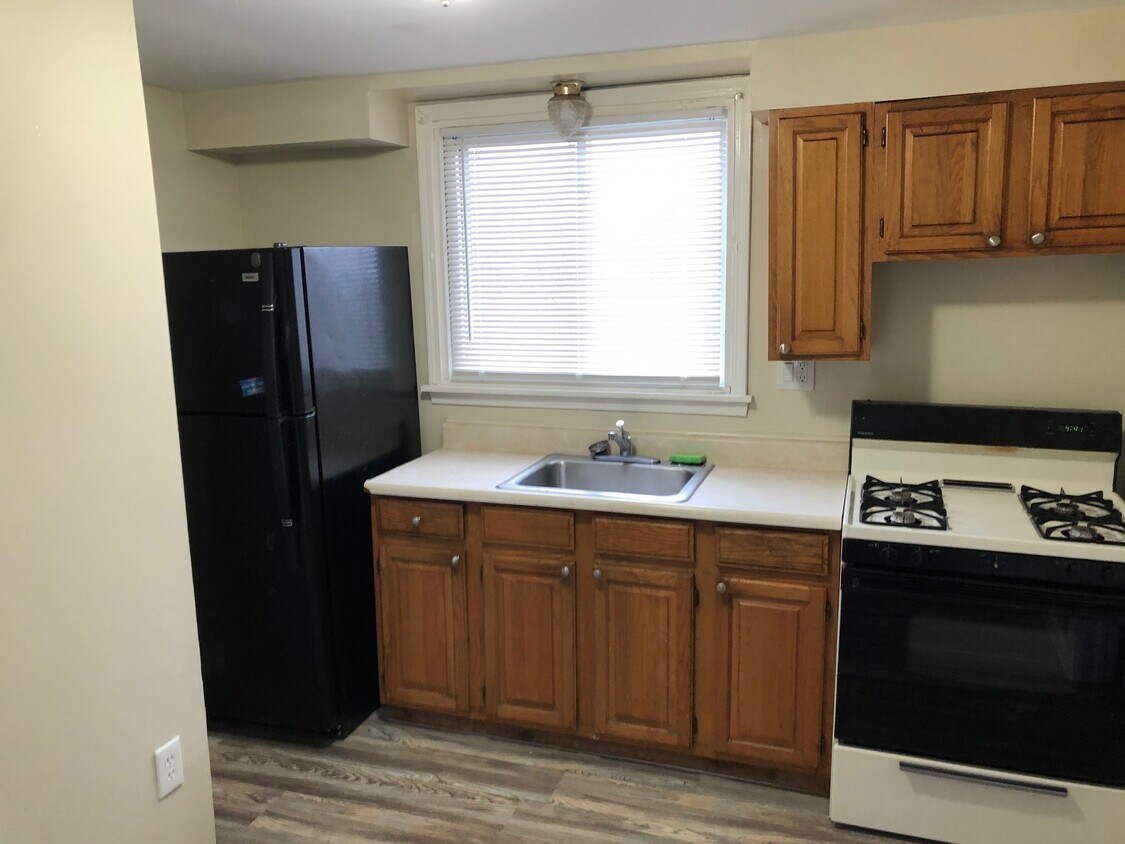 1667 Seneca St Unit 2, Buffalo, NY 14210 Apartments in Buffalo, NY