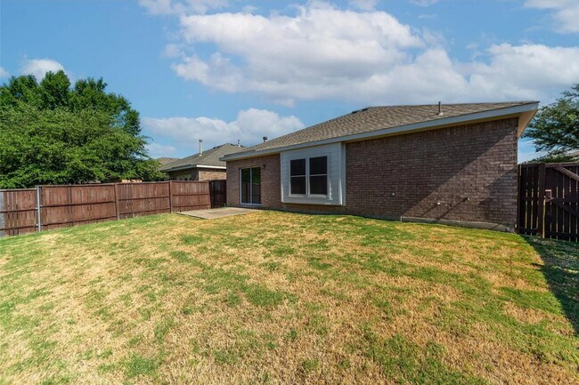 Building Photo - 7509 Burton Ln