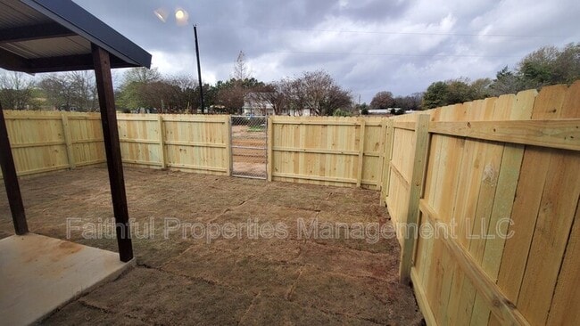 Foto del edificio - 16374 County Rd 4100