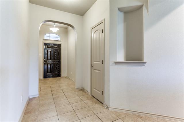 Building Photo - 3129 Buckthorn Ln