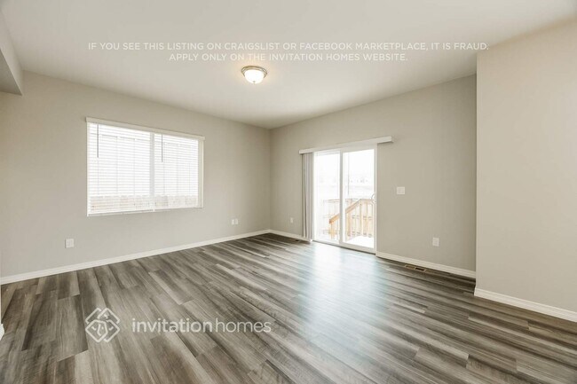 Foto del edificio - 11157 House Finch Ln