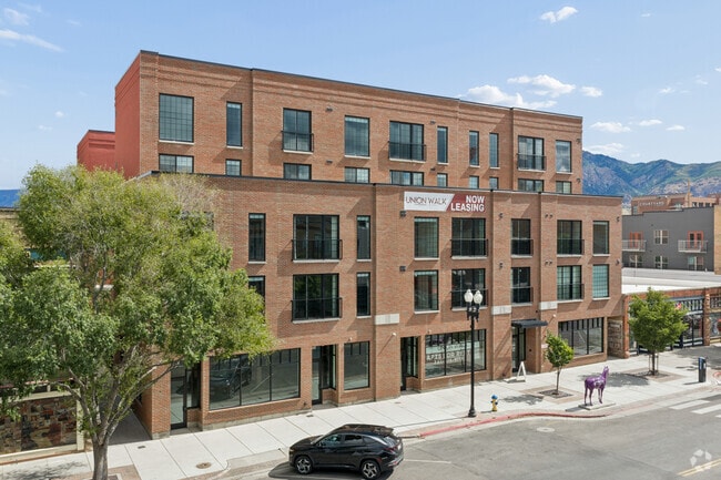 Building - Union Walk