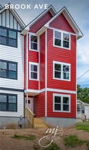 Building Photo - 1567 Brooks Ave