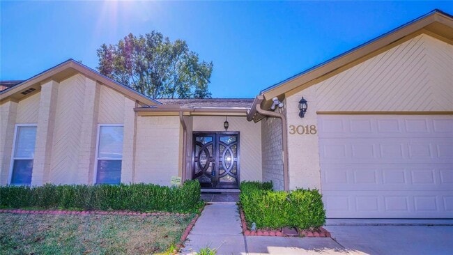 Building Photo - 3018 Wagon Trail Dr