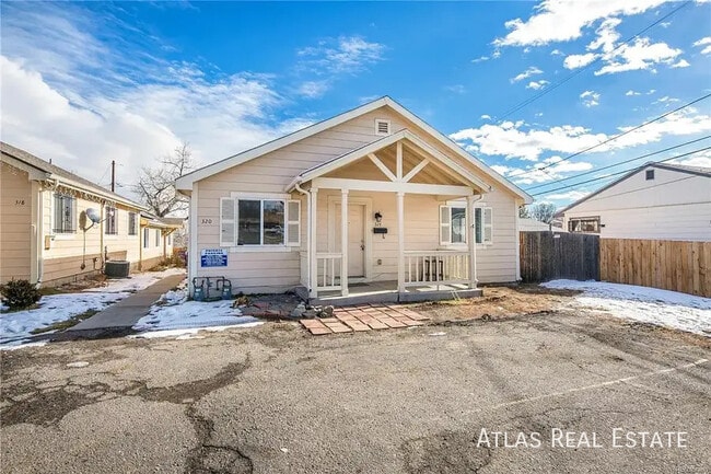 Building Photo - 324 S Yates St