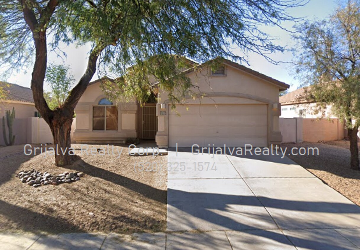 Primary Photo - Lovely Newer 3 Bedroom, 2 Bath House for R...