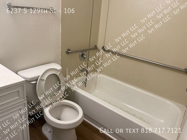 Foto del edificio - 6237 S 129th St