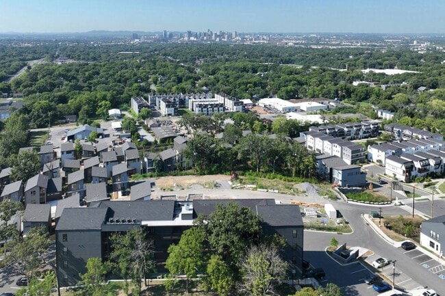 Foto del edificio - **THIS IS THE ONE IN EAST NASHVILLE**