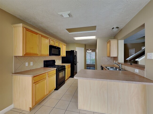 Foto del edificio - 26881 Armor Oaks Dr
